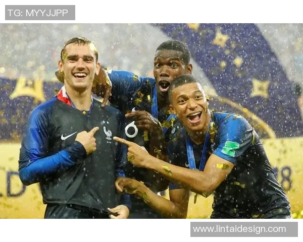 足球明星萨连科的传奇生涯与世界杯辉煌成就回顾