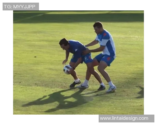 足球明星们的魅力与挑战:经常勃起背后的故事与影响